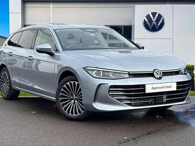 New VW Passat Elegance 272 HP (200 kW) 2025 Silver Estate