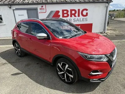 Used Nissan Qashqai Tekna+ 115 HP (84 kW) 2018 Red SUV