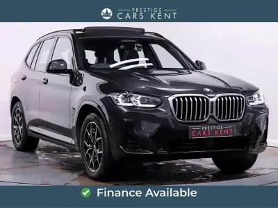 Begagnad BMW X3 M Sport 2023 Grå SUV