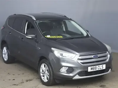 Używany Ford Kuga Titanium 120 KM (88 kW) 2017 Szary SUV