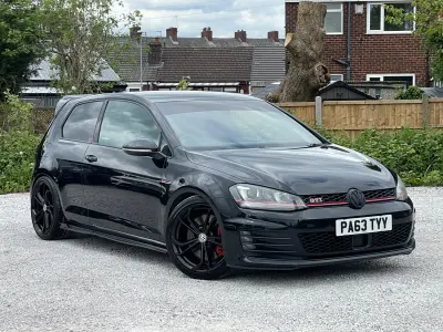 Second-hand VW Golf VII GTI 2016 Negru Hatchback