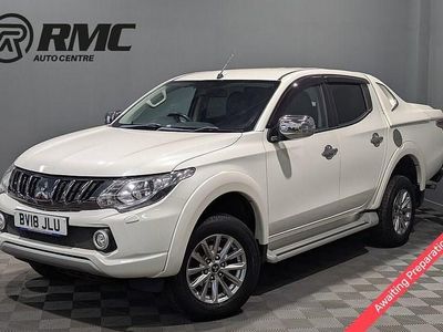 Used Mitsubishi L200 178 HP (130 kW) 2018 White Pickup