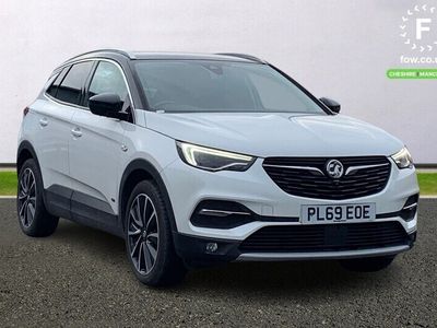 used Vauxhall Grandland X HATCHBACK 1.6 Hybrid4 300 Ultimate Nav 5dr Auto [Front and rear parking distance sensors, 19" alloy wheels, Wireless charger for mobile devices]