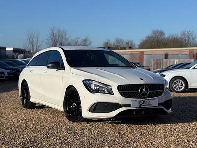 Used Mercedes CLA200 Shooting Brake AMG line 136 HP (100 kW) 2017 White Estate