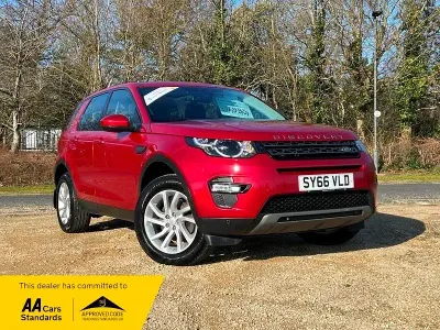 Second-hand Land Rover Discovery Sport SE 180 CP (132 kW) 2016 Roșu SUV