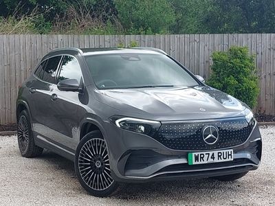 Mercedes EQA250+