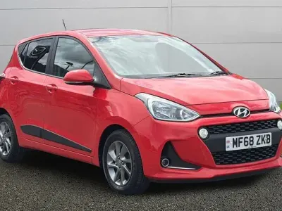 Used Hyundai i10 Premium 88 HP (64 kW) 2020 Hatchback