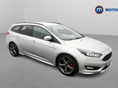 Used Ford Focus ST-Line X 182 HP (133 kW) 2017 Silver Estate