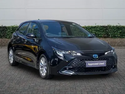Used Toyota Corolla 140 HP (102 kW) 2025 Black Hatchback