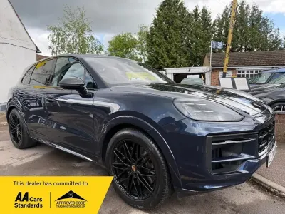 Usado Porsche Cayenne GTS 2024 Azul SUV