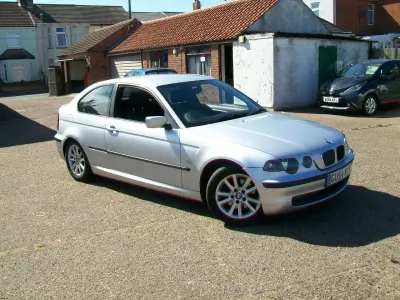 Used BMW 320 2004 Silver Hatchback