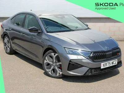 Used Skoda Octavia vRS 265 HP (194 kW) 2025 Graphite grey metallic Hatchback