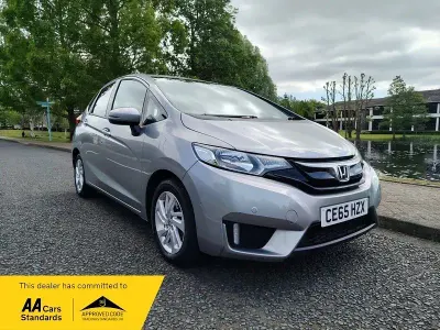 Begagnad Honda Jazz SE 102 HK (75 kW) 2015 Silver Halvkombi