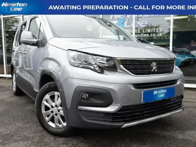Used Peugeot Rifter Allure 100 HP (73 kW) 2020 Grey MPV