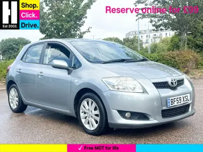 Used Toyota Auris Edition 97 HP (71 kW) 2009 Silver Hatchback