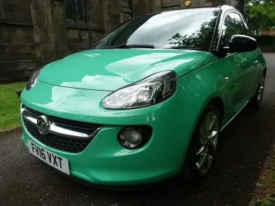 Usado Vauxhall Adam Slam 70 CV (51 kW) 2016 Verde Utilitario