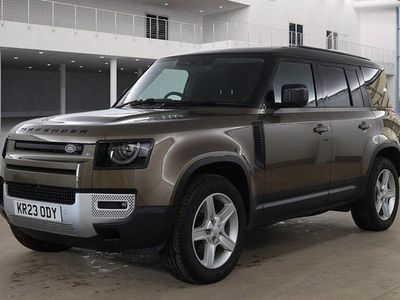 Used Land Rover Defender SE 249 HP (183 kW) 2023 SUV