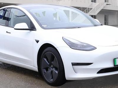 White Used 2021 Tesla Model 3 Long Range AWD Sedan | £20,799 (Fair price)
