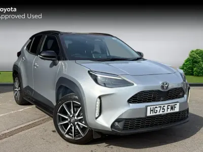 Used Toyota Yaris Sport 130 HP (95 kW) 2025 Silver metallic bitone Hatchback