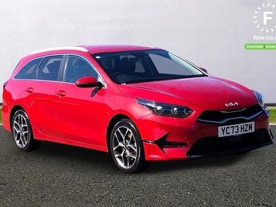 Usado Kia Ceed 2023 Vermelho Citadino