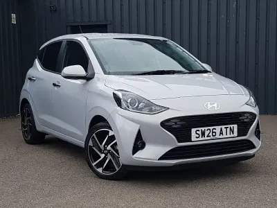 New Hyundai i10 Premium 79 HP (58 kW) 2026 Pearl  lumen grey Hatchback