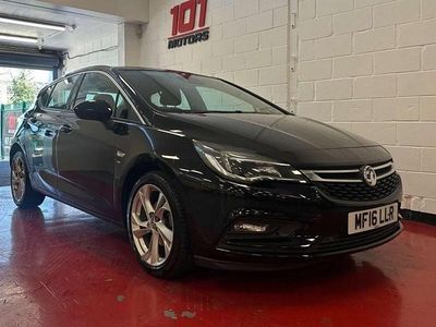 Used Vauxhall Astra SRi 150 HP (110 kW) 2016 Black Hatchback