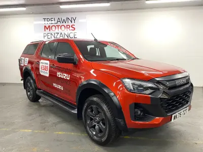 Used Isuzu D-Max 2025 Orange Pickup