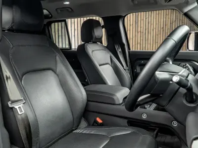Used Land Rover Defender SE 2024 Grey SUV