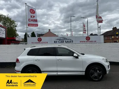 Usado VW Touareg R-line 262 HP (192 kW) 2015 Branco SUV