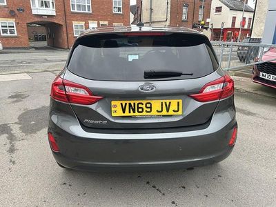 Used Ford Fiesta Titanium 100 HP (73 kW) 2019 Grey Hatchback