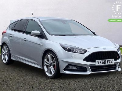 Used Ford Focus Style 185 HP (136 kW) 2017 Silver Hatchback