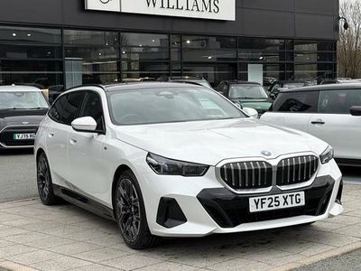 Used BMW 530e M Sport 295 HP (216 kW) 2025 White Estate