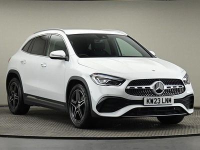 Mercedes GLA220
