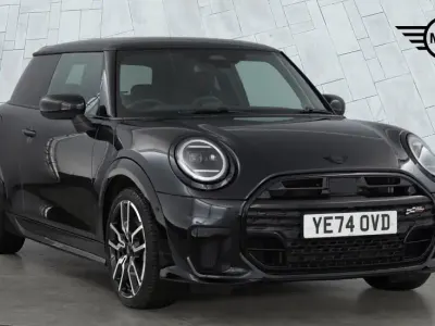 Used Mini Cooper Hatch 154 HP (113 kW) 2024 Black Hatchback