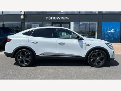 Used Renault Arkana Engineered 142 HP (104 kW) 2023 White  SUV