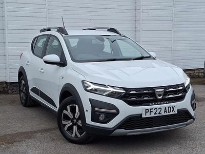 Used Dacia Sandero Prestige 91 HP (66 kW) 2022 White Hatchback