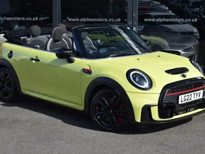 Begagnad Mini John Cooper Works 2022 Halvkombi
