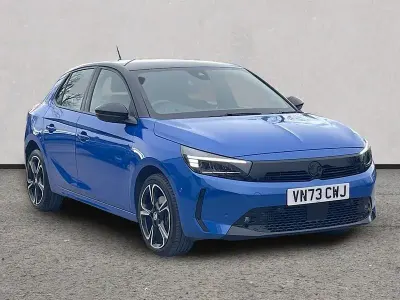 Second-hand Vauxhall Corsa 100 CP (73 kW) 2023 Albastru Hatchback