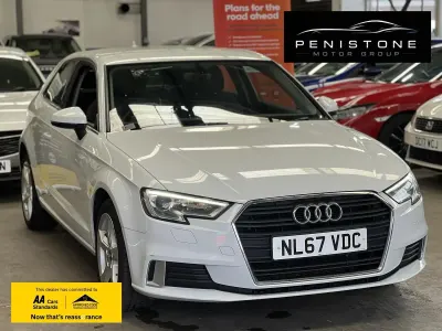 Used Audi A3 Sport 114 HP (83 kW) 2017 White Hatchback