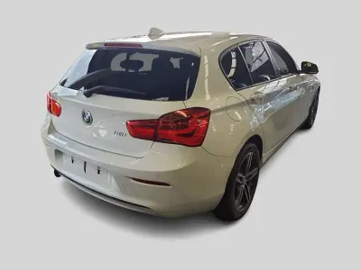 Używany BMW 118 Sport Line 136 KM (100 kW) 2016 Biały Hatchback