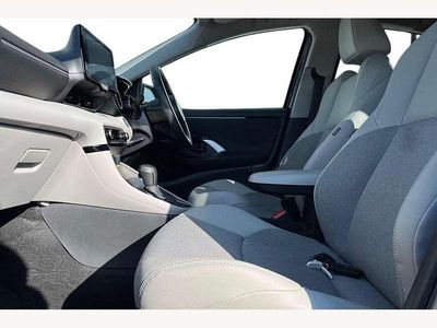 Used Toyota Yaris Hybrid 116 HP (85 kW) 2023 Grey Hatchback