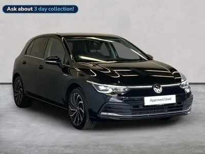 Second-hand VW Golf VIII Edition 150 CP (110 kW) 2023 Negru Hatchback