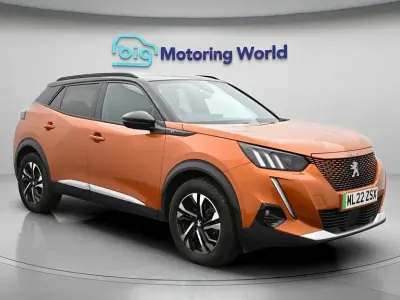 Używany Peugeot e-2008 GT 100 kW (136 KM) 2022 SUV