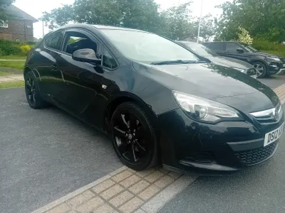 Used Vauxhall Astra GTC Sport 2012 Black Hatchback