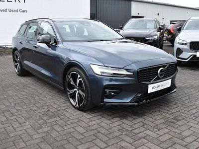 Used Volvo V60 Plus 195 HP (143 kW) 2025 Blue Estate