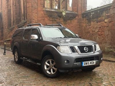 Grey Used 2015 Nissan Navara Tekna Pickup | £5,495 (Expensive)