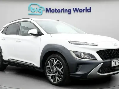 Used Hyundai Kona Premium 141 HP (103 kW) 2022 White SUV