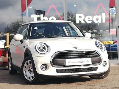 Usado Mini ONE Classic 102 CV (75 kW) 2020 Blanco Utilitario