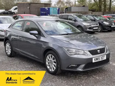 Usado Seat Leon SE 2015 Cinzento Citadino