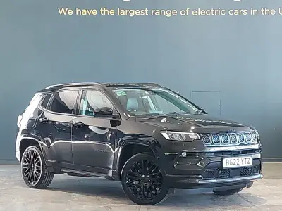 Usado Jeep Compass 240 CV (176 kW) 2022 Negro SUV
